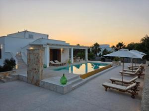 Bazén v ubytování Villa Denu Salento - Intera Dimora con Piscina ad uso esclusivo nebo v jeho okolí