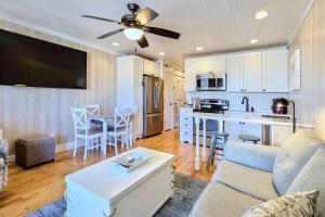 Dapur atau dapur kecil di Ray's on the Beach