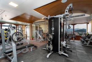 Spordikeskus ja/või sportimisvõimalused majutusasutuses Aarya Hotel and Spa