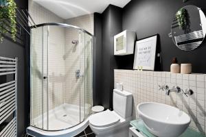 Ένα μπάνιο στο Brighton Botanic 2BR Retreat by the Beach +21 φωτογραφίες