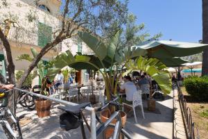 ペトラにあるHotelet Can Oms Mozart by Rentallorcaの傘下の座席