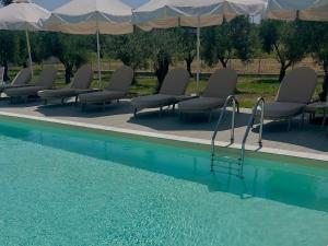 Πισίνα στο ή κοντά στο Eleonas Suites +1 φωτογραφίες