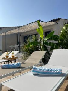 Fotografie z fotogalerie ubytování Villa Palmiera with pool, Alpilles, Provence v destinaci Maillane