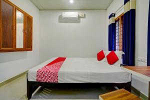 Fotografie z fotogalerie ubytování Hotel O Green Valley Home Stay v destinaci Neriyamangalam