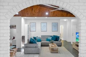 Fotografie z fotogalerie ubytování Belle Escapes Under the Mango Tree Holiday Home v destinaci Trinity Beach + 42 fotografií