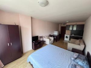 A bed or beds in a room at Julia Vigo Panorama apartments