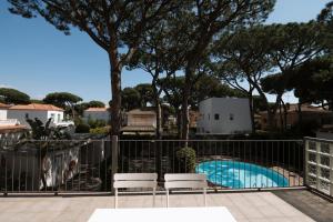 Πισίνα στο ή κοντά στο Apartamentos Porta Coeli