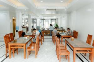 Gallery image of TQ Helios Hotel & Apartment in An Khê