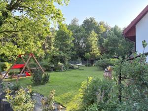 Taman di luar Moda Na Mioda - DOM W LESIE