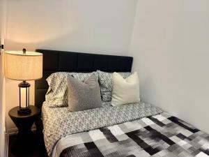 Fotografie z fotogalerie ubytování Spacious Comfort in City Center - Free Parking v destinaci Toronto