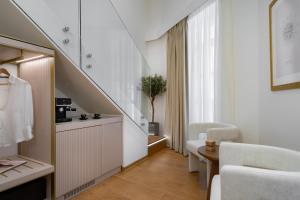 Posezení v ubytování Aeolian Spirit Suites