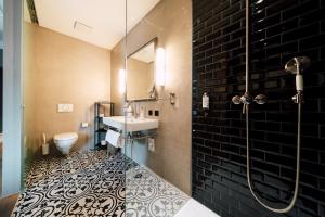 Koupelna v ubytování Blue City Boutique Hotel