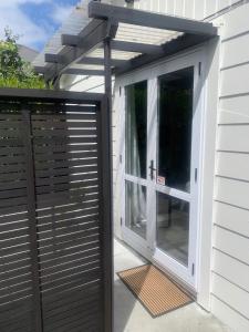 Fotografie z fotogalerie ubytování Modern, Comfortable Guest House v destinaci Havelock North