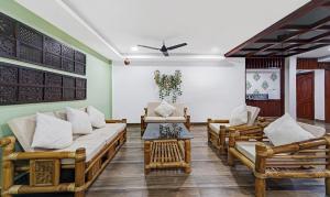 Signature Grande Pondicherry的休息区