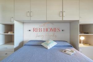 Gallery image of Marineledda appartamento "L'ortensia" in Marinella +15 photos