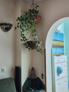 Zdjęcie z galerii obiektu Semi-detached Adosado con Encanto -130 m2 - WiFi 600 Mb - Piscina Comunitaria - Patio Privado w mieście Torremolinos
