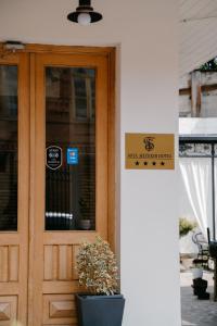 Certifikát, hodnocení, plakát nebo jiný dokument vystavený v ubytování Sota Metekhi Hotel Tbilisi