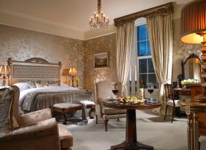 A bed or beds in a room at Great Southern Killarney