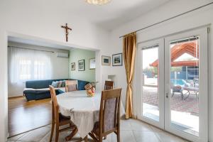 Część wypoczynkowa w obiekcie Villa Chervil ZadarVillas