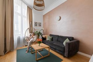 Posedenie v ubytovaní Golden Market Square - 3Rooms, 90m2 of Comfort & Quiet - AS HOME Apartamenty R502