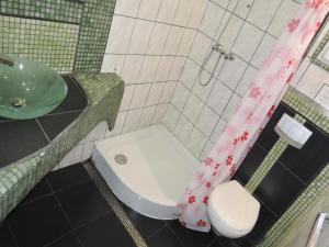 Kúpeľňa v ubytovaní holiday home in Nowe Warpno