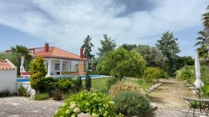 En have udenfor Casa do Jardim