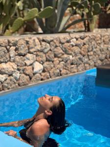 Bazén v ubytování ​Le Grand Bleu Resort nebo v jeho okolí + 37 fotografií
