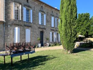 Κήπος έξω από το Le Clos Montaugé