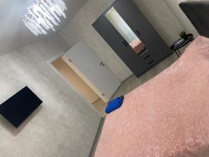 Μια τηλεόραση ή/και κέντρο ψυχαγωγίας στο Квартира посуточно