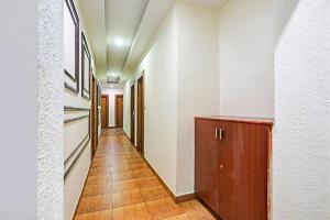 Gallery image of FabHotel Emerald Suites - Near MG Road Metro Station in Bengaluru