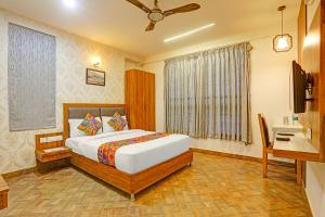 Gallery image of FabHotel Emerald Suites - Near MG Road Metro Station in Bengaluru