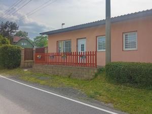 Budova, kde se prázdninový dům nachází