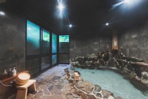 Fotografie z fotogalerie ubytování こもれびの宿 明徳庵 v destinaci Minoo
