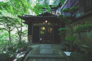Budova, kde se ryokan nachází