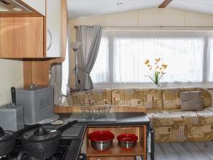 Kuchyň nebo kuchyňský kout v ubytování Island Retreat