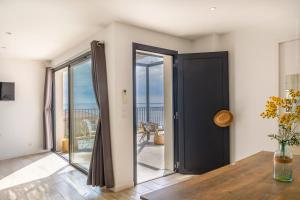 TV/trung tâm giải trí tại Les Terrasses d'Erbalunga