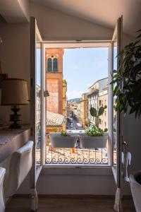 A balcony or terrace at La Finestra
