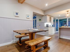 Dapur atau dapur kecil di Stable Cottage - Uk34898