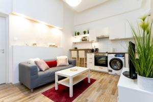 Kuchyňa alebo kuchynka v ubytovaní UrbanNest