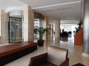 Vstupní hala nebo recepce v ubytování Aparthotel Playa Dorada + 37 fotografií