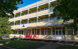 Budova, v ktorej sa hotel nachádza
