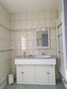 Phòng tắm tại GITE Logis du Parc Libourne +17 ảnh