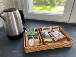 Facilități de preparat ceai și cafea la Green Apartments & Parking,Vimercate +32 fotografii