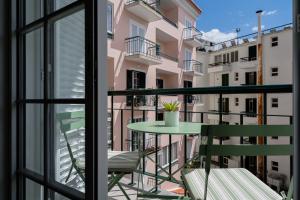 Balkón nebo terasa v ubytování Funchal Heart Studio