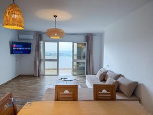 Гостиная зона в Villa avec terrasse S2 piscine jardin Rafraf