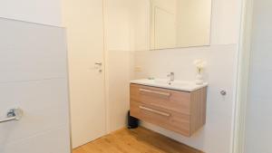 Afbeelding uit fotogalerij van Villa Giulia - Italian Homing in Soiano del Lago