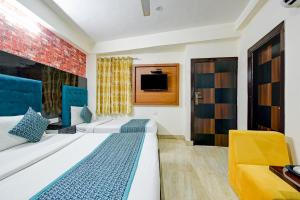 Postel nebo postele na pokoji v ubytování Airport Hotel Square Plaza