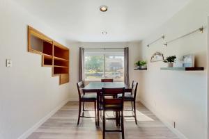Φωτογραφία από το άλμπουμ του Keyport Abode σε Poulsbo