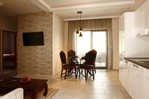 Dining area in A villát