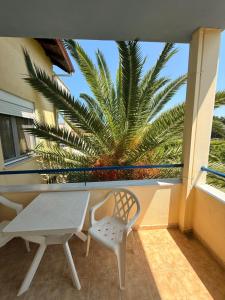 A balcony or terrace at Hotel Giorgio